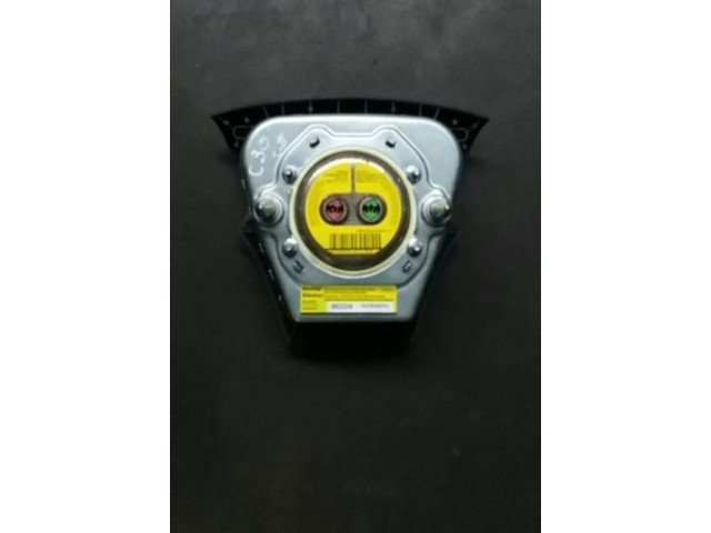 Подушка безопасности водителя    Volvo C30