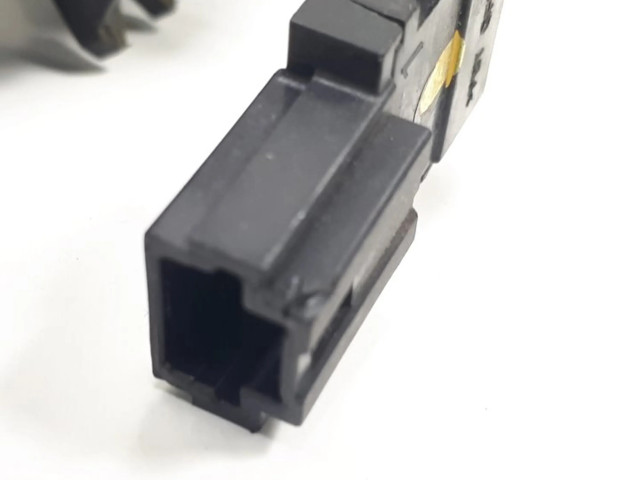 Подрулевой шлейф SRS E10670243 Dacia Duster