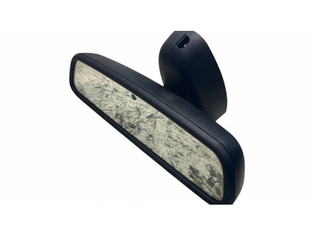 Зеркало заднего вида (в салоне)