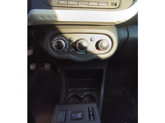 Вентилятор печки    272102302R   Renault Twingo III