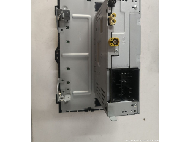 Радио/ проигрыватель CD/DVD / навигация Fa0300150a Seat Arona