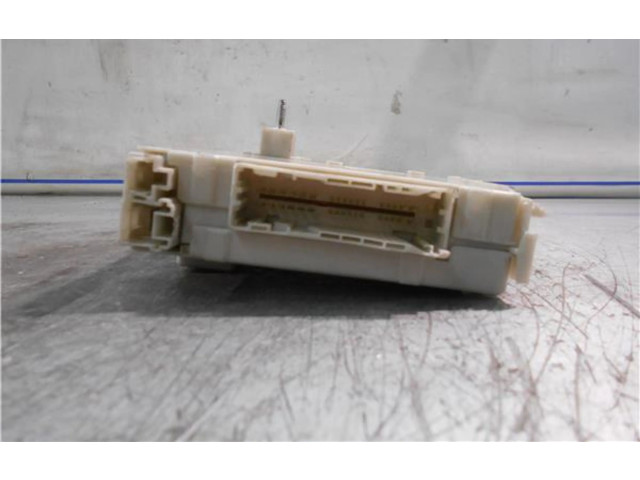 Pojistková skříňka 8267030230, 8267030230 Lexus GS 300 350 430 450H 2006