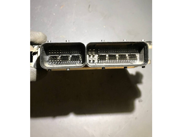 Řídící jednotka 4E0910401H, 4E0907401B   Audi A8 S8 D3 4E 2004