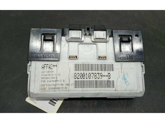 Подушка безопасности водителя 8200107839-B Renault Megane II