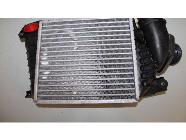 Интеркулер  21821AA030   Subaru Forester SH 