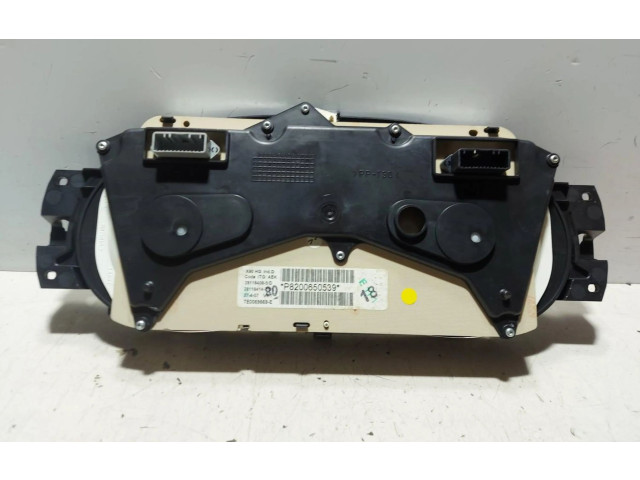 Панель приборов 8200650539   Dacia Logan I       