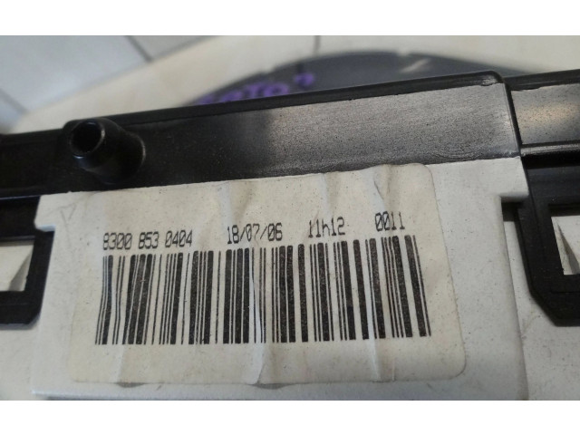 Přístrojová deska Mercedes-Benz A W168 1997 A1685403647