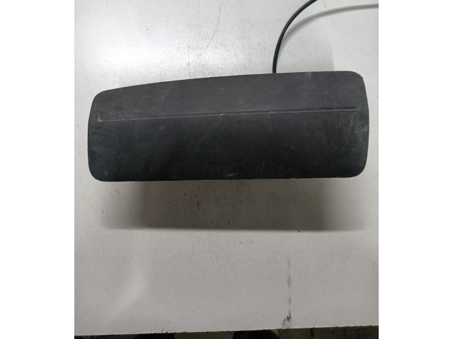 Подушка безопасности в сиденье Dacia Duster