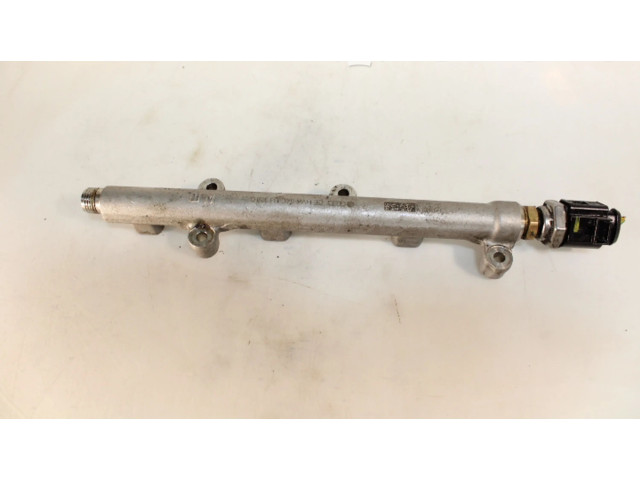 Топливная рампа Skoda Fabia Mk3 (NJ) для двигателя DKL