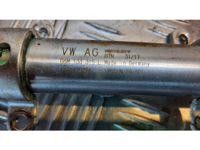 Топливная рампа 06M133315L Audi A5 3.0