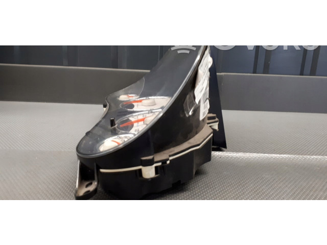 Панель приборов 04832731AB Jeep Grand Cherokee (WJ)