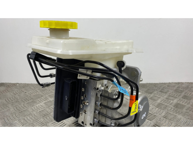 Блок АБС 68331267AJ, 68427142AD Jeep Grand Cherokee WL 2021- года