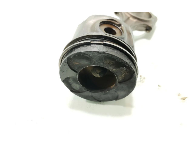 Поршень с шатуном Volvo XC90