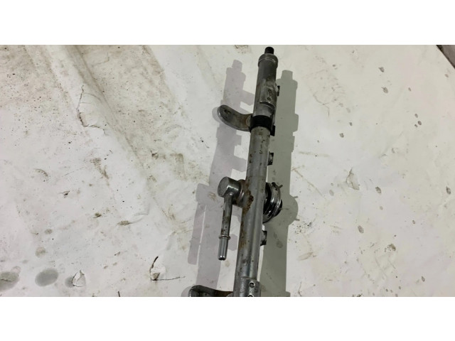 Vstřikovací lišta 04891337 Mini One - Cooper R50 - 53 pro benzínový motor 2.0