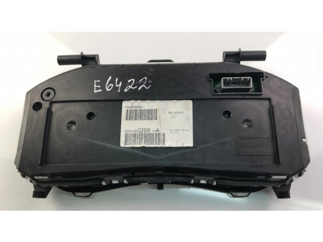 Панель приборов 8201060299A Renault Clio III