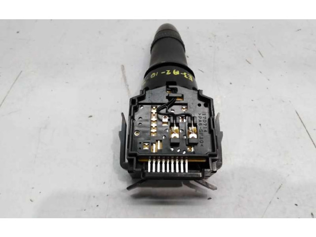 Ручка стеклоочистителей Mitsubishi Montero