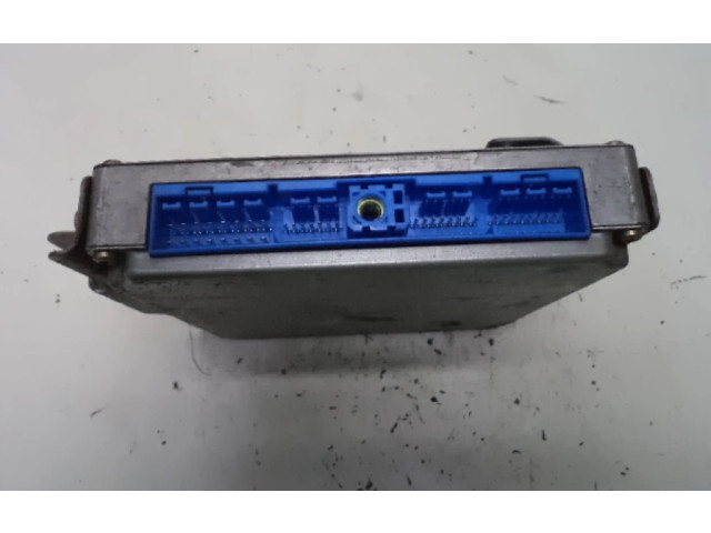 Řídící jednotka Nissan Serena 1999