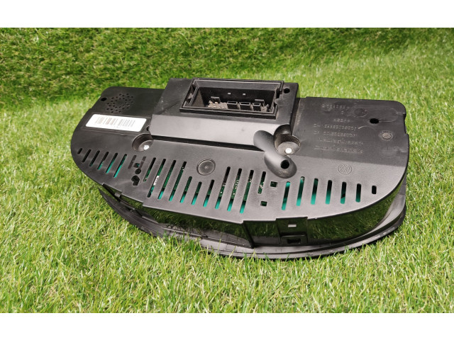 Панель приборов 6Y0920883M, 110080253 Skoda Fabia Mk1 (6Y)