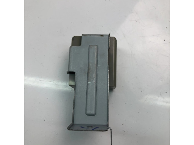 Блок управления 95210G6100 KIA Rio