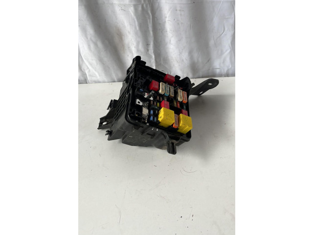 Блок предохранителей 452833002, 452833002 Peugeot 2008 I