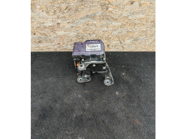 Блок АБС BG912C405AD Ford S-MAX 2006 - 2015 года