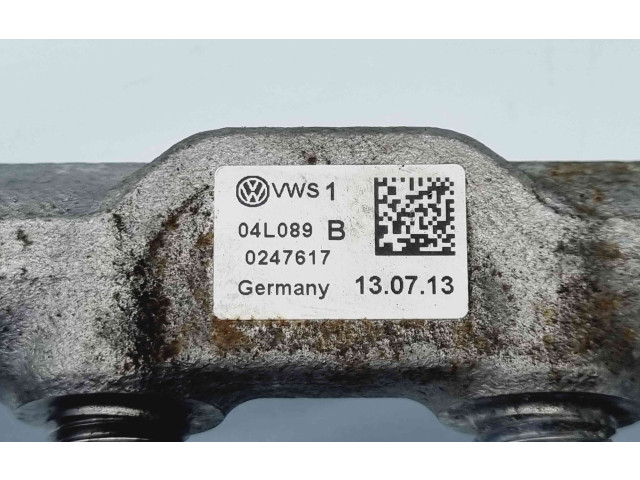 Топливная рампа 04L089B Skoda Octavia Mk3 (5E)