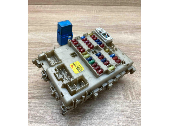 Блок предохранителей 243505M300, 0927001 Nissan Almera N16
