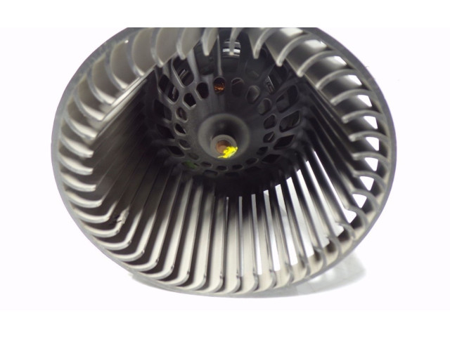 Вентилятор печки    1608182080, T1013140A   Peugeot 2008 I