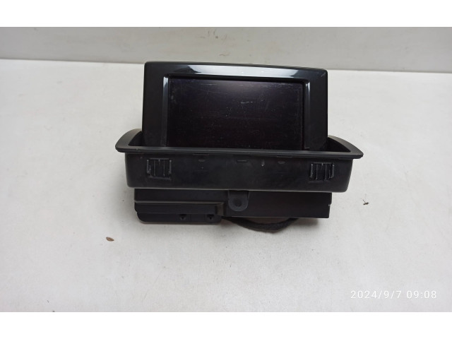 Дисплей 8U0857273B Audi Q3 8U