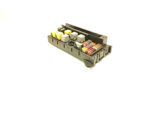 Блок предохранителей 9065450201, 501R11F06 Volkswagen Crafter CKTC