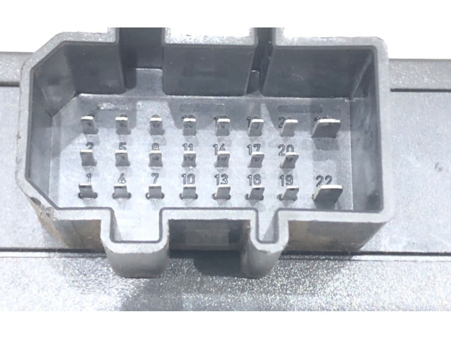 Блок комфорта 1J0959799Q   Volkswagen Golf IV   