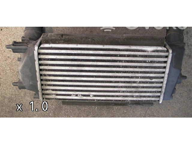 Интеркулер 2013451 Ford Fiesta