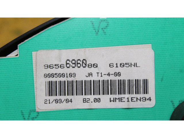 Přístrojová deska Citroen Berlingo 2000