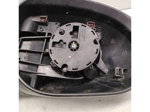 Zpětné zrcátko pravé Nissan Juke I F15 2012 Z33201