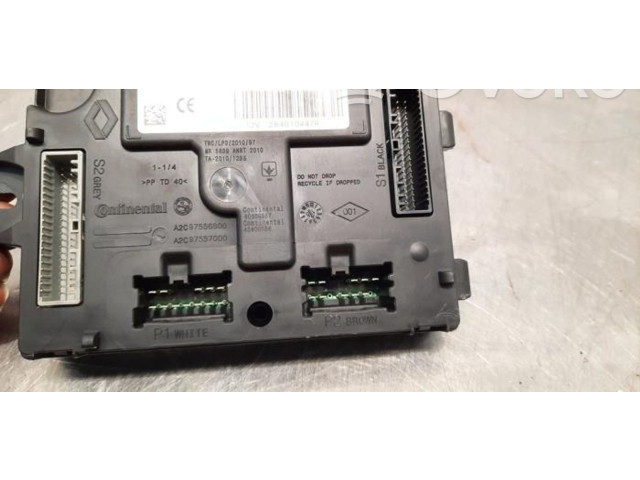 Блок комфорта 284B10447R Renault Clio IV