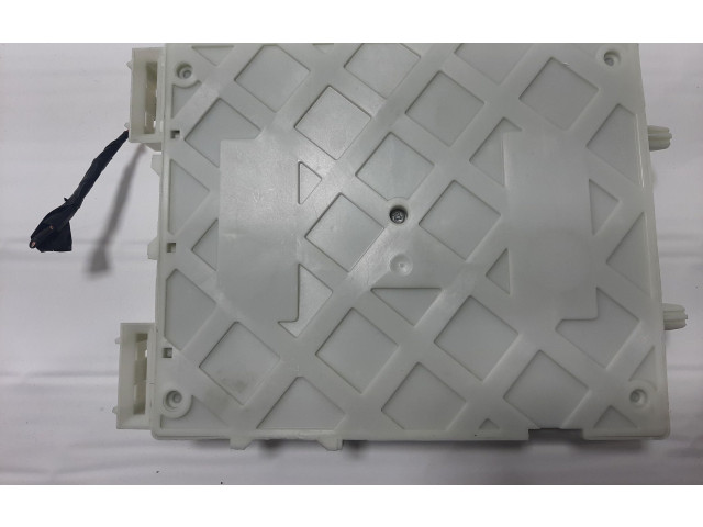 Pojistková skříňka 31394963 Volvo V40 2016