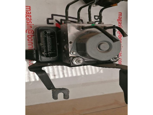 Jednotka ABS 476606853R, 476606853R Renault Clio II 2013