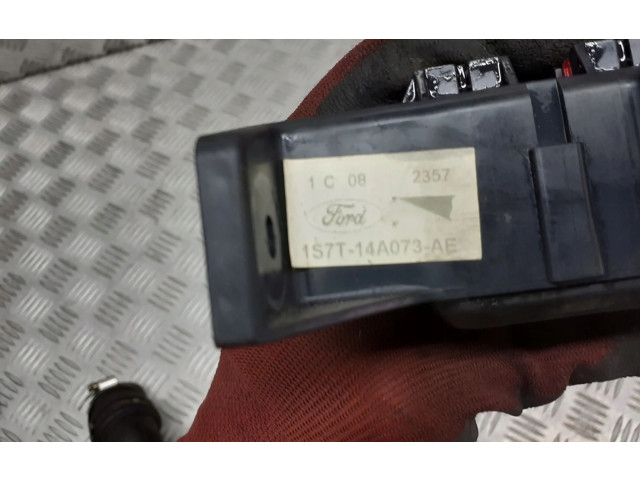 Turbodmychadlo Ящик предохранителей (комплект) 1S7T-14A073-AE Ford Mondeo Mk III