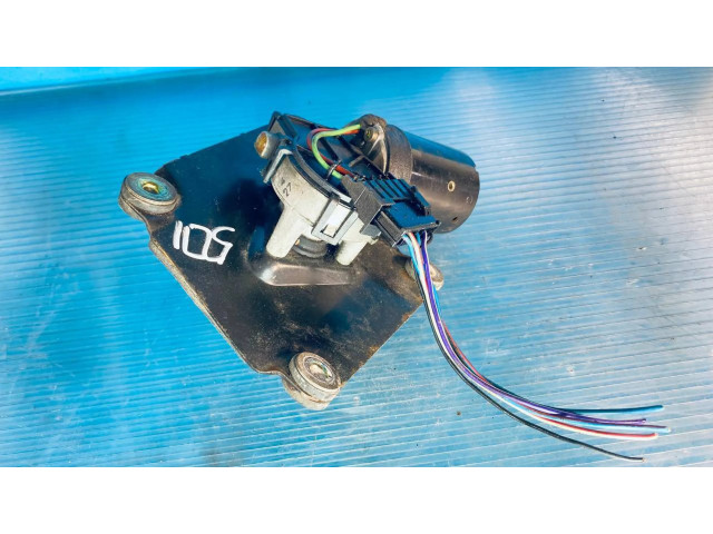 Моторчик дворников 0390241170, 0580103092    Volvo S40, V40