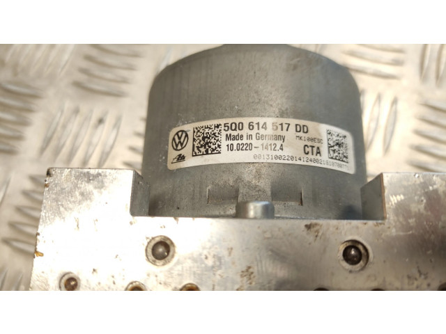 Блок АБС 5Q0614517DD Volkswagen T-Roc 2017- года