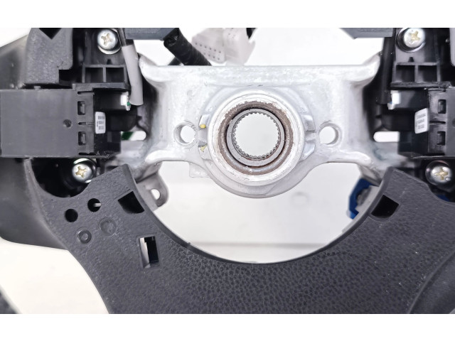 Volant Subaru Outback (BT) 2022 GS13116640