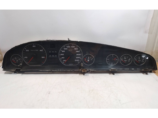 Панель приборов 88311219   Audi A6 S6 C4 4A       