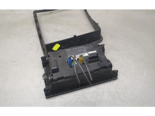 Дисплей    259155024R, 8200933925   Renault Trafic II (X83)