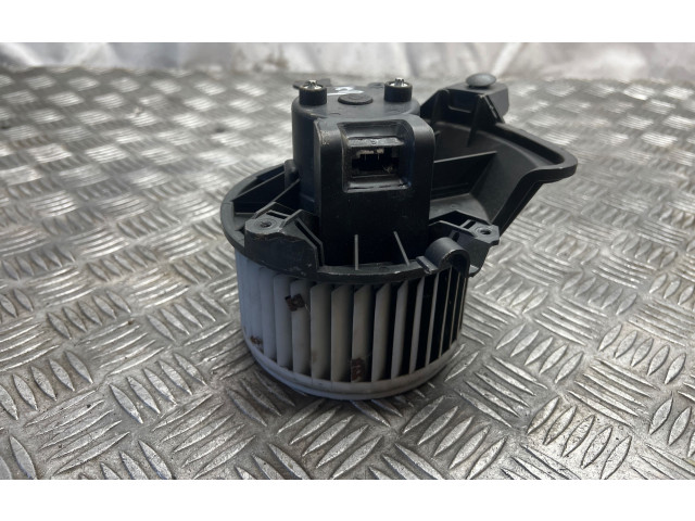 Вентилятор печки 18173010 Citroen Nemo