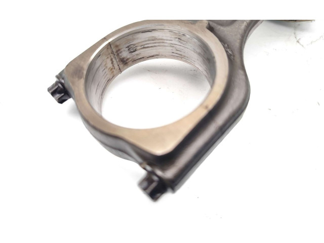 Píst HR12DE Nissan Micra HR12DE