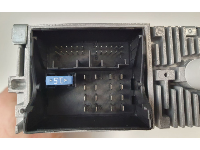 Радио/ проигрыватель CD/DVD / навигация 9811066480 Peugeot 208