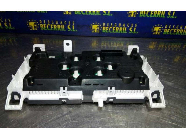 Přístrojová deska Renault Modus 2009 8200668078, 281198451