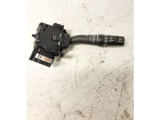 Ручка стеклоочистителей    Toyota Corolla Verso E121