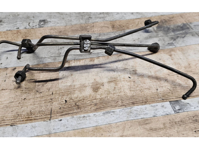 Топливная рампа Audi A6 S6 C5 4B