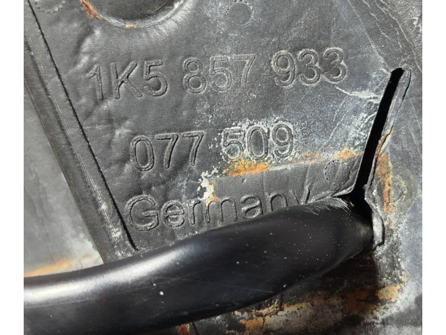 Зеркало электрическое Volkswagen Jetta V 2005 - 2010 года